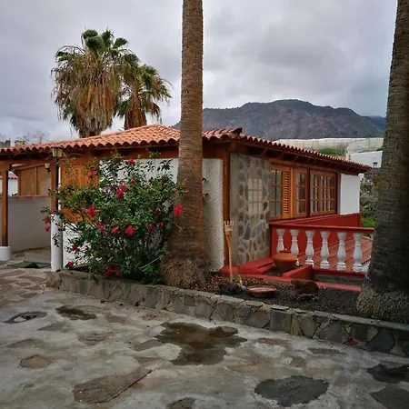 Charming House In With Shared Pool Ferienhaus Buenavista Del Norte