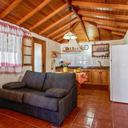 Charming Buenavista House With Shared Pool Holiday home *