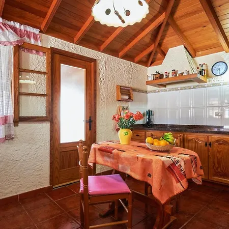 Holiday home Charming Buenavista House With Shared Pool