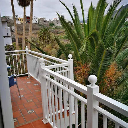 Charming House In With Shared Pool Buenavista Del Norte